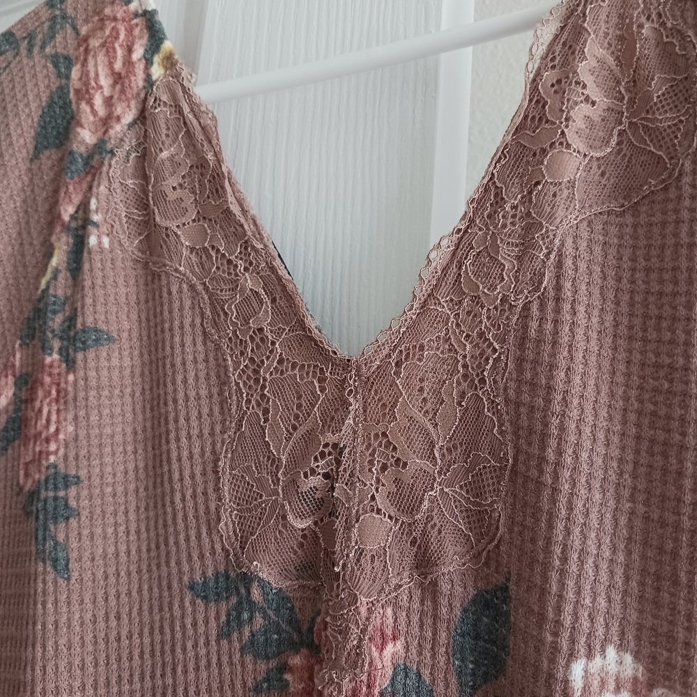 Torrid Top - Picture 3 of 5